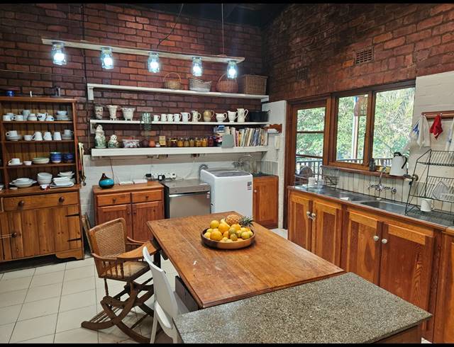 5 BEDROOM BED & BREAKFAST FOR SALE IN WESTVILLE